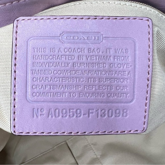 Coach Purple Y2K Leather Tote with Adjustable Straps - Picture 7 of 9